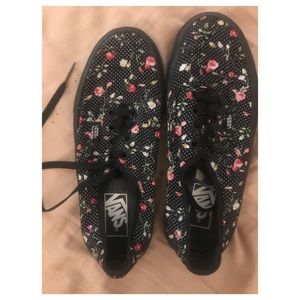 VANS authentic floral new never worn